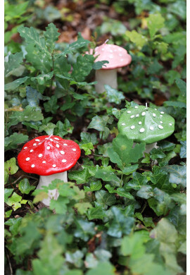 &k amsterdam Свещ без аромат Mushroom Dots - Pepit.bg