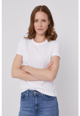 Lacoste Тениска дамска в бяло - Pepit.bg