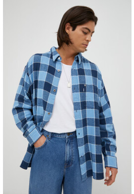 Levi's Памучна риза мъжка със свободна кройка с класическа яка - Pepit.bg