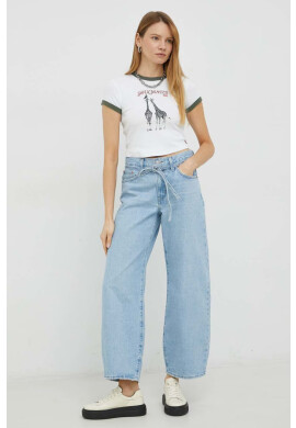 Levi's Памучна тениска в бяло - Pepit.bg