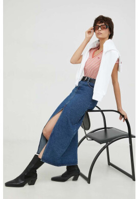 Levi's Памучна тениска в оранжево - Pepit.bg