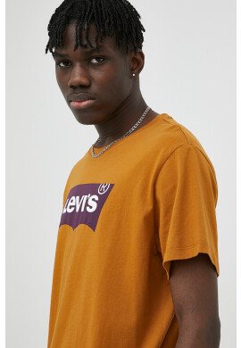 Levi's Памучна тениска В кафяво с принт - Pepit.bg