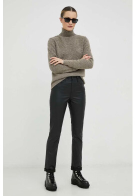 Levi's Панталони в черно със стандартна кройка с висока талия - Pepit.bg