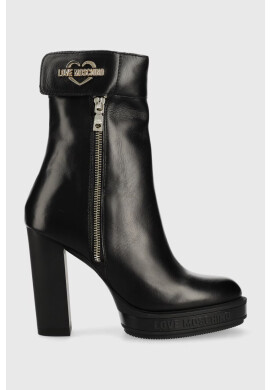 Love Moschino Кожени Боти в черно с висок ток - Pepit.bg