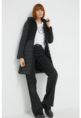 Love Moschino Памучна тениска в бяло - Pepit.bg
