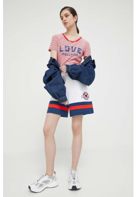 Love Moschino Тениска в червено - Pepit.bg
