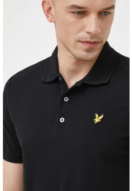 Lyle & Scott Памучна тениска с яка в черно с изчистен дизайн - Pepit.bg