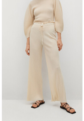 Mango Панталони PLIE - Pepit.bg