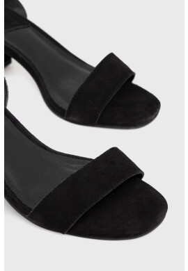 Mexx Сандали от велур Sandal Gianella в черно - Pepit.bg