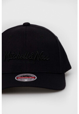 Mitchell&Ness Шапка с козирка с вълна Brooklyn Nets в черно с апликация - Pepit.bg