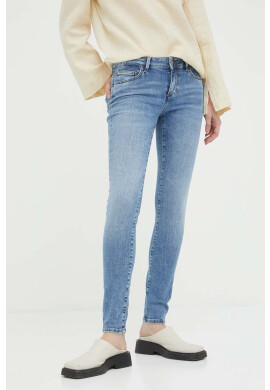 Mustang Дънки Style Quincy Skinny в синьо - Pepit.bg