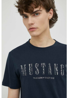 Mustang Памучна тениска в бяло - Pepit.bg