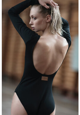 Muuv. Блуза с дълги ръкави MUUV Deep Cut - Pepit.bg