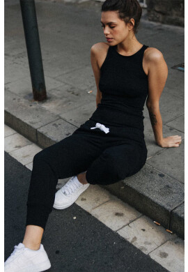 Muuv. Панталон MUUV Sneaker Girl - Pepit.bg