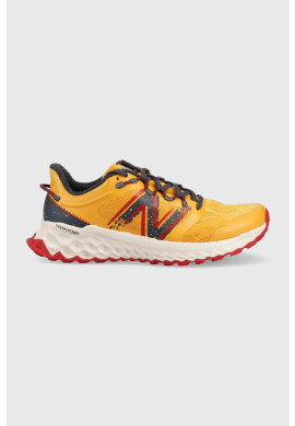 New Balance Обувки за бягане Fresh Foam Garoe в оранжево - Pepit.bg