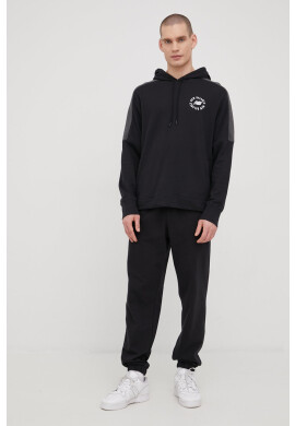 New Balance Суичър MT21900BK мъжка в черно с принт - Pepit.bg