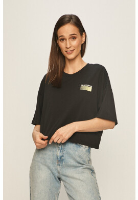 New Balance Тениска - Pepit.bg