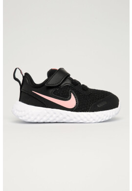 Nike Kids Детски обувки Revolution 5 - Pepit.bg