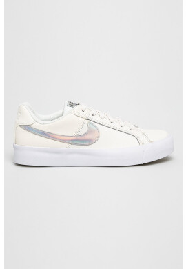 Nike Обувки Court Royale - Pepit.bg