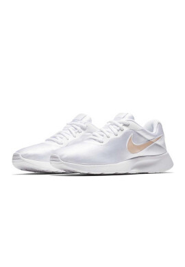 Nike Обувки Tanjun Se - Pepit.bg