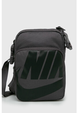 Nike Sportswear Чанта - Pepit.bg