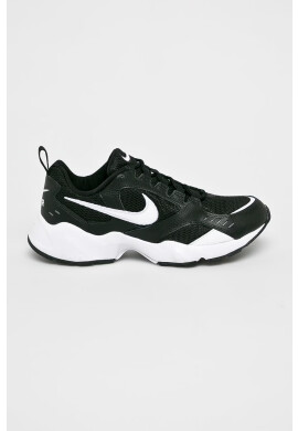 Nike Sportswear Обувки - Pepit.bg