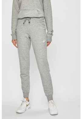 Nike Sportswear Панталони - Pepit.bg