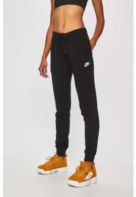 Nike Sportswear Панталони - Pepit.bg