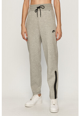 Nike Sportswear Панталони - Pepit.bg