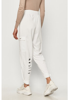 Nike Sportswear Панталони - Pepit.bg