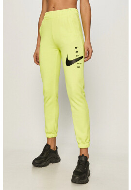 Nike Sportswear Панталони - Pepit.bg