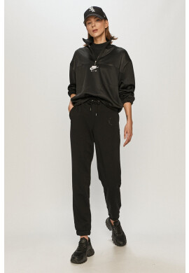 Nike Sportswear Суичър - Pepit.bg