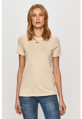 Nike Sportswear Тениска - Pepit.bg