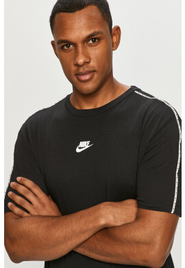 Nike Sportswear Тениска - Pepit.bg