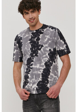 Nike Sportswear Тениска - Pepit.bg
