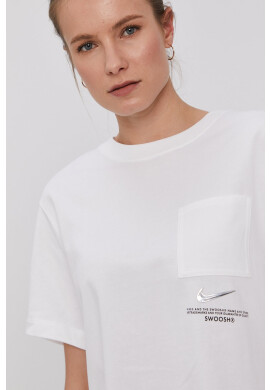Nike Sportswear Тениска - Pepit.bg