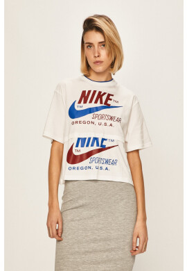 Nike Sportswear Тениска - Pepit.bg