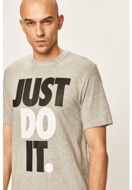 Nike Sportswear Тениска - Pepit.bg
