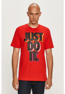 Nike Sportswear Тениска - Pepit.bg
