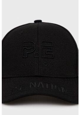 P.E Nation Шапка в черно с изчистен дизайн - Pepit.bg