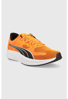 Puma Обувки за бягане Redeem Profoam в оранжево - Pepit.bg