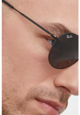 Ray-Ban Слънчеви очила в черно - Pepit.bg