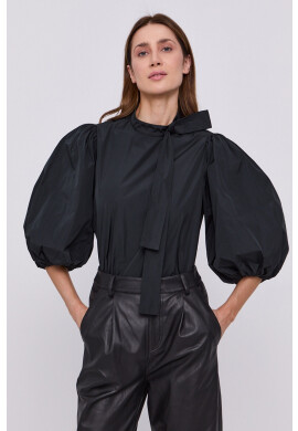 Red Valentino Блуза в черно с изчистен дизайн - Pepit.bg
