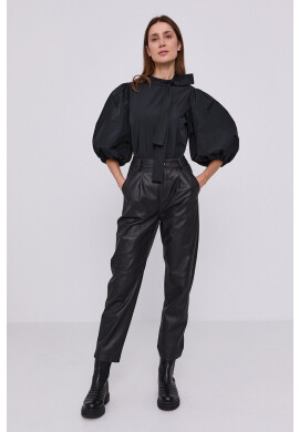 Red Valentino Блуза в черно с изчистен дизайн - Pepit.bg