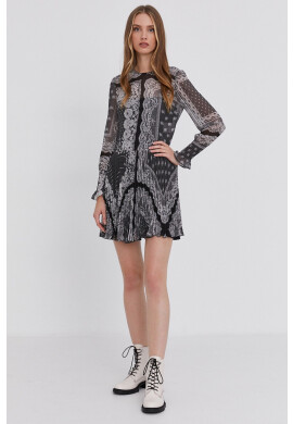 Red Valentino Рокля в черно къс модел разкроен модел - Pepit.bg