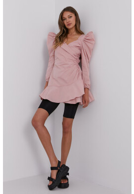 Red Valentino Рокля в розово къс модел разкроен модел - Pepit.bg