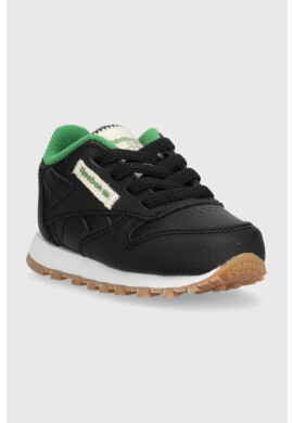 Reebok Classic Детски маратонки в черно - Pepit.bg
