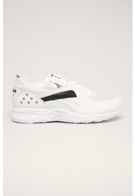 Reebok Classic Обувки - Pepit.bg