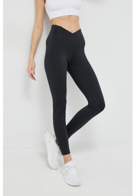 Reebok Клин за трениране Workout Ready в черно с изчистен дизайн - Pepit.bg