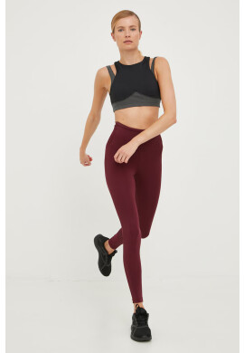 Reebok Сутиен за йога Studio Layered в черно с десен - Pepit.bg